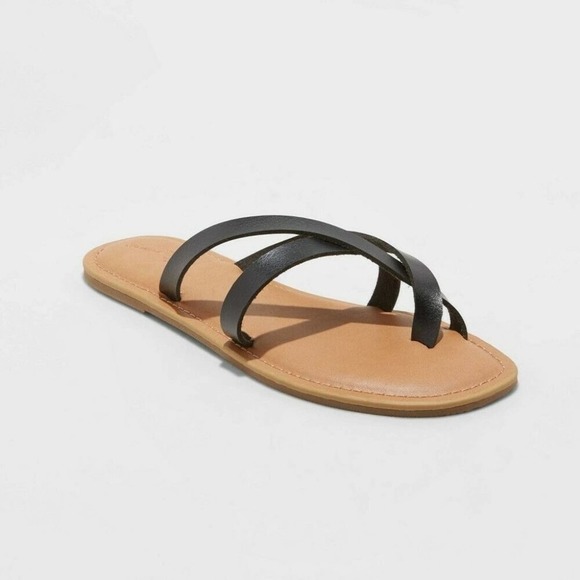 Universal Thread Colette Strappy Flip Flop Sandals Black 6 - Picture 2 of 3